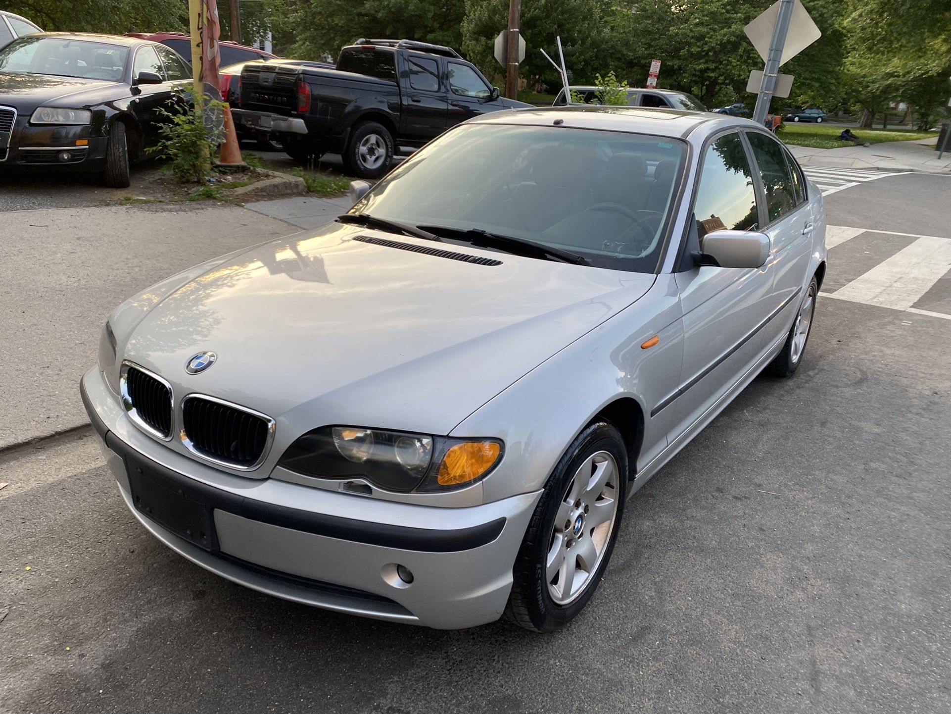 2003 BMW 325i