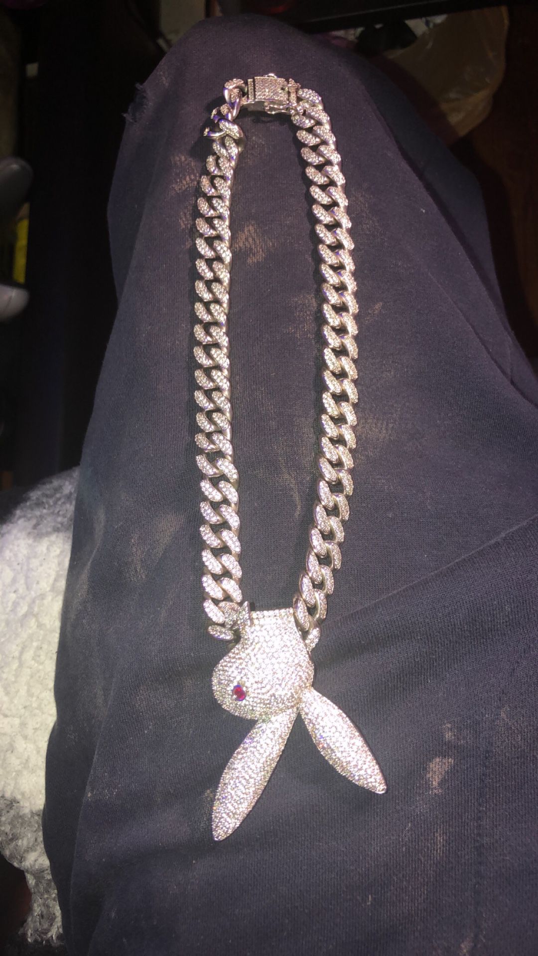 Helloice Upside Down Bunny Cuban Chain