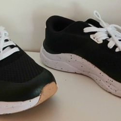 Avia Mixed Mesh Athletic Light Weight Sneakers - Size 11