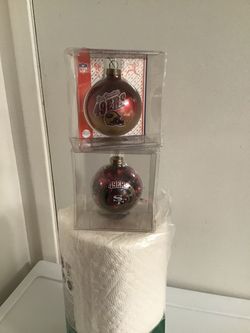 San Francisco 49ers Christmas Ornaments...(New)...1 Pair...
