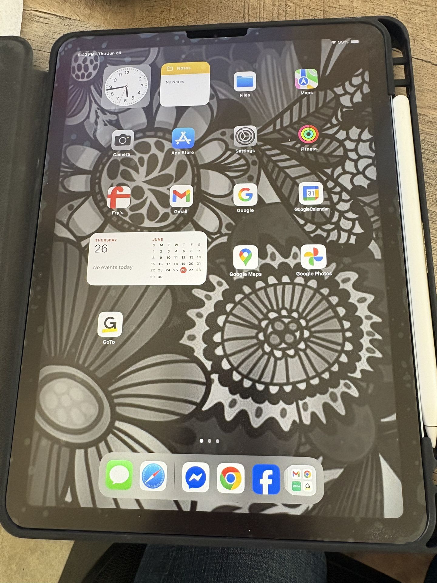 Ipad Air Fourth Gen 64 Gb With Apple Pencil 2 excellent condition