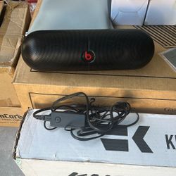 Used Beats Pill XL (black)