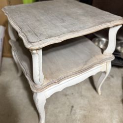 End Table / Night Stand 
