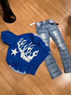 New jeans new hoodie