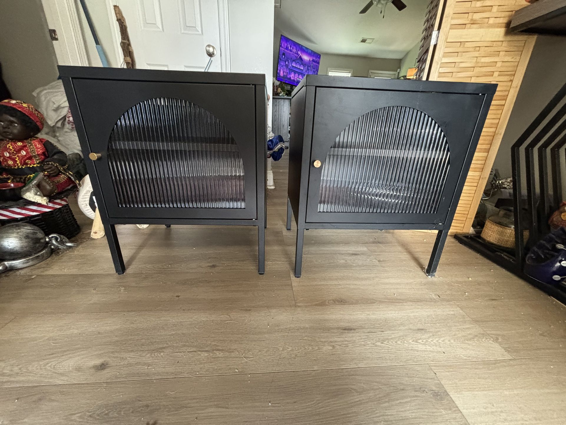 Bed Side Tables 