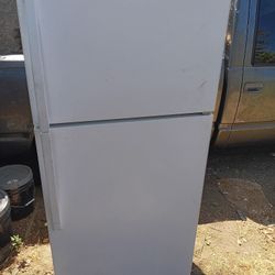 Whirlpool Refrigerator 