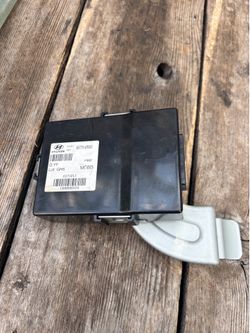 2011-2015  HYUNDAI SONATA DRIVER ASSIST BLIND SPOT MONITOR 95770-4R000 part
