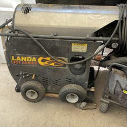 Landa Hot Water Pressure Washer 