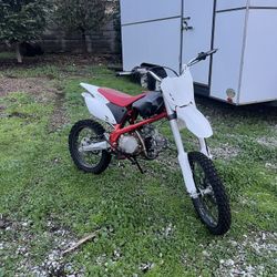 125cc Dirt bike/Pit Bike