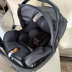 Like New Chicco Key Fit 35 Infant Car Seat