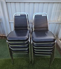 20 Banquet Chairs