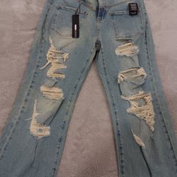 Women's Fashion Nova Ripped & Distressed Denim Jean's (Back Pockets In Front)