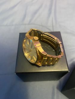 Nixon watch