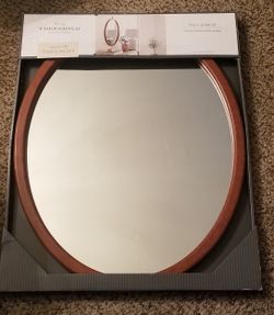 Oval Faux Leather Mirror with Ring - Beautiful Piece LADIES!!
