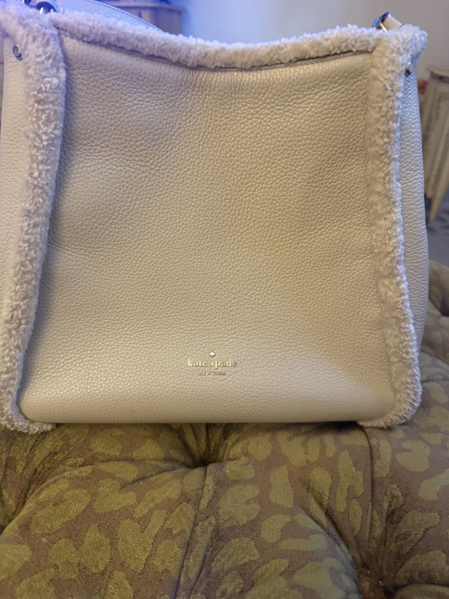 Absolutely Stunning Kate Spade Medium Shoulder Purse