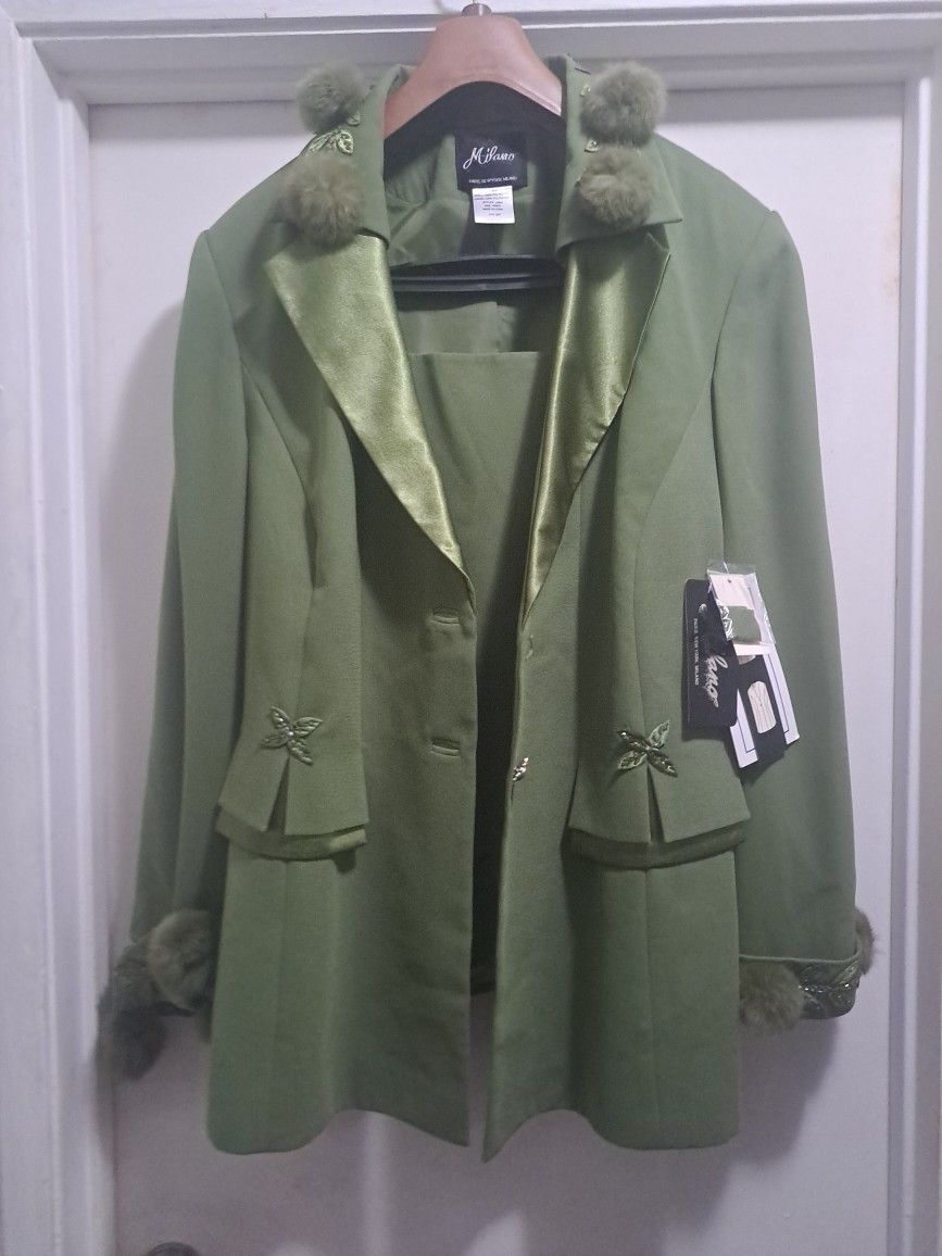 Authentic Milano Paris NY Skirt Suit Size 26W Two Piece Set Verde Elastic Waist