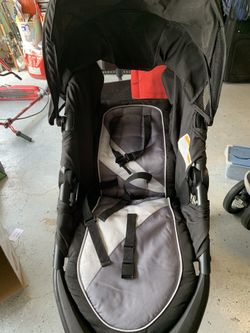 Jogger stroller