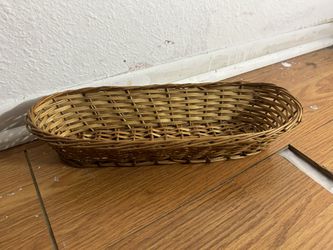 WOODEN BASKET