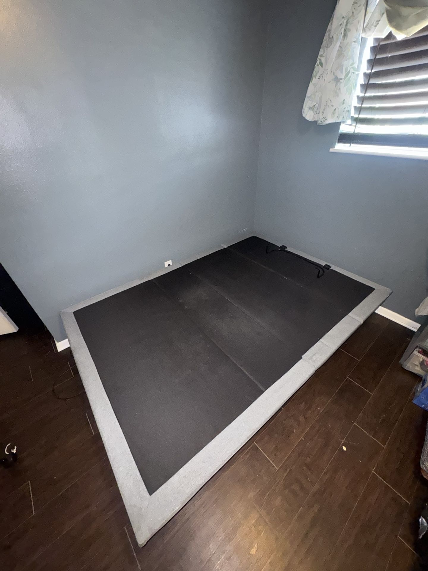 Full Size Adjustable Base