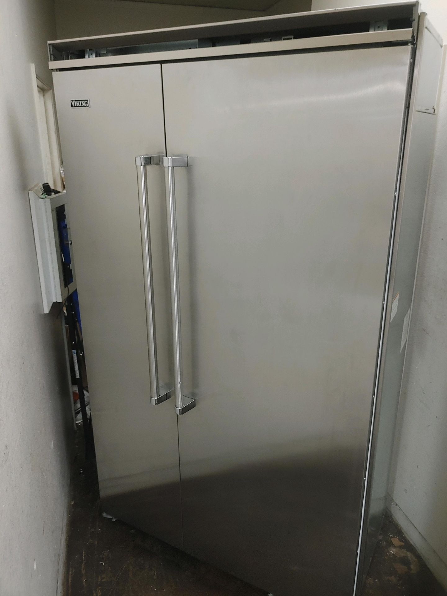 Viking VCSB5484SS 48” Side-by-Side Refrigerator – Stainless Steel