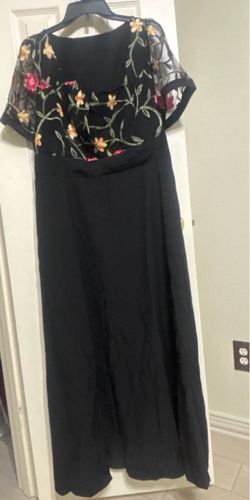 Black Floral Embroidered Maxi Dress size 16
