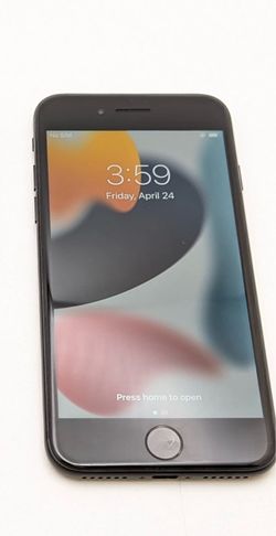 Black Apple iPhone 7 Unlocked 32GB
