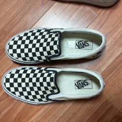 Vans shoes Men Size US 9. $100 For 3 Pairs