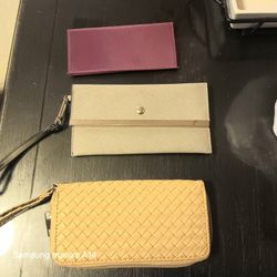 Woman  Wallets