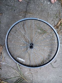 Bicycle wheel 700c x 16mm front
