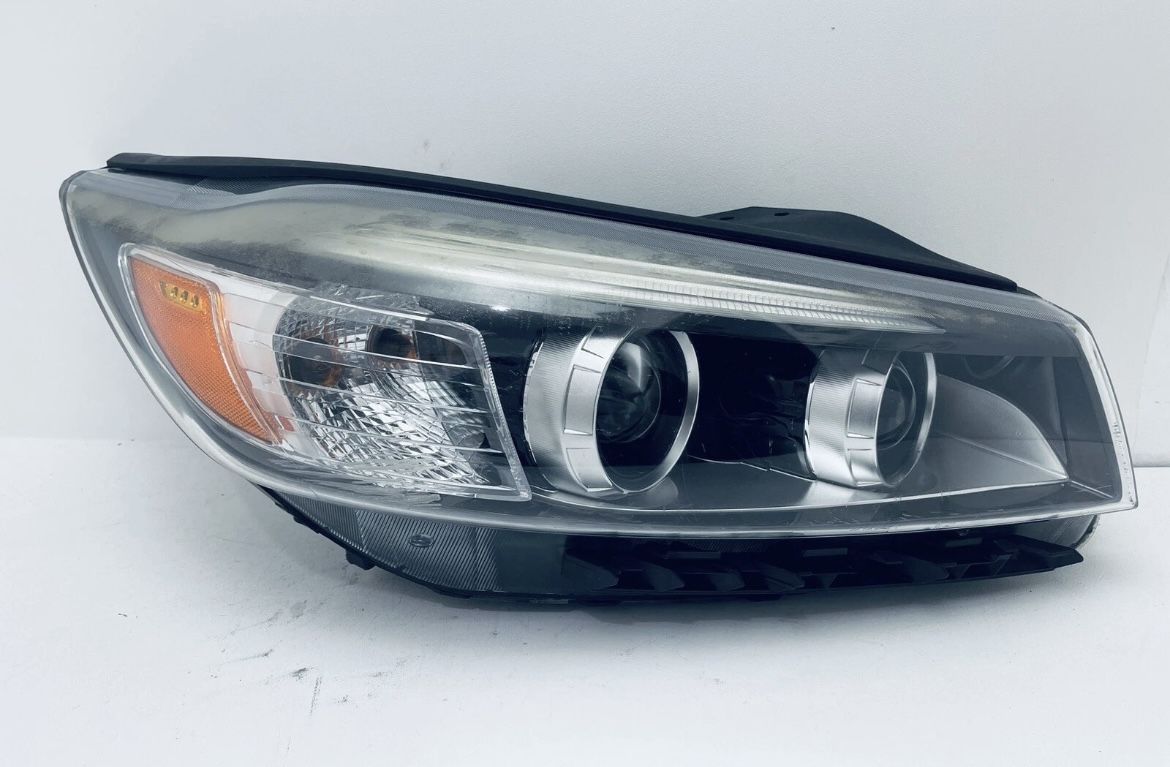2016-2018 KIA SORENTO RIGHT PASSENGER SIDE HALOGEN LED OEM