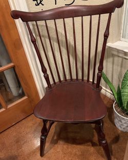 Antique Chair     (Schertz)