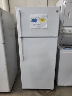🌻Spring Sale! 2020 GE 18cuft Fridge-Warranty Included