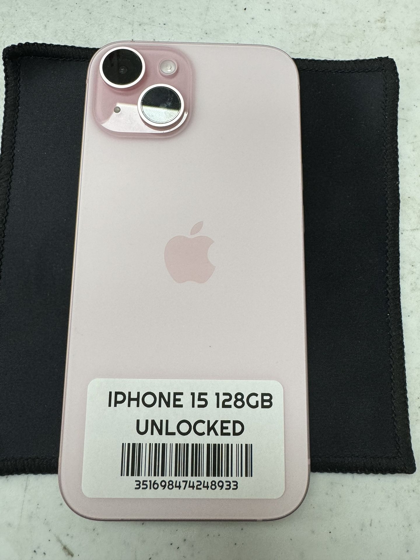 iPhone 15 128GB UNLOCKED