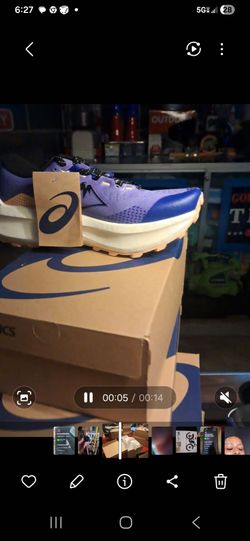 Shoes Men's and womens