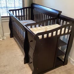  Baby Crib With Matress