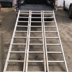 Aluminum Trifold Ramps 