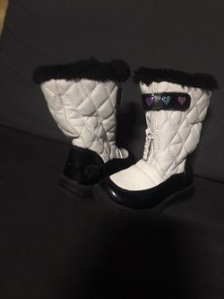 Totes toddler boots size 6