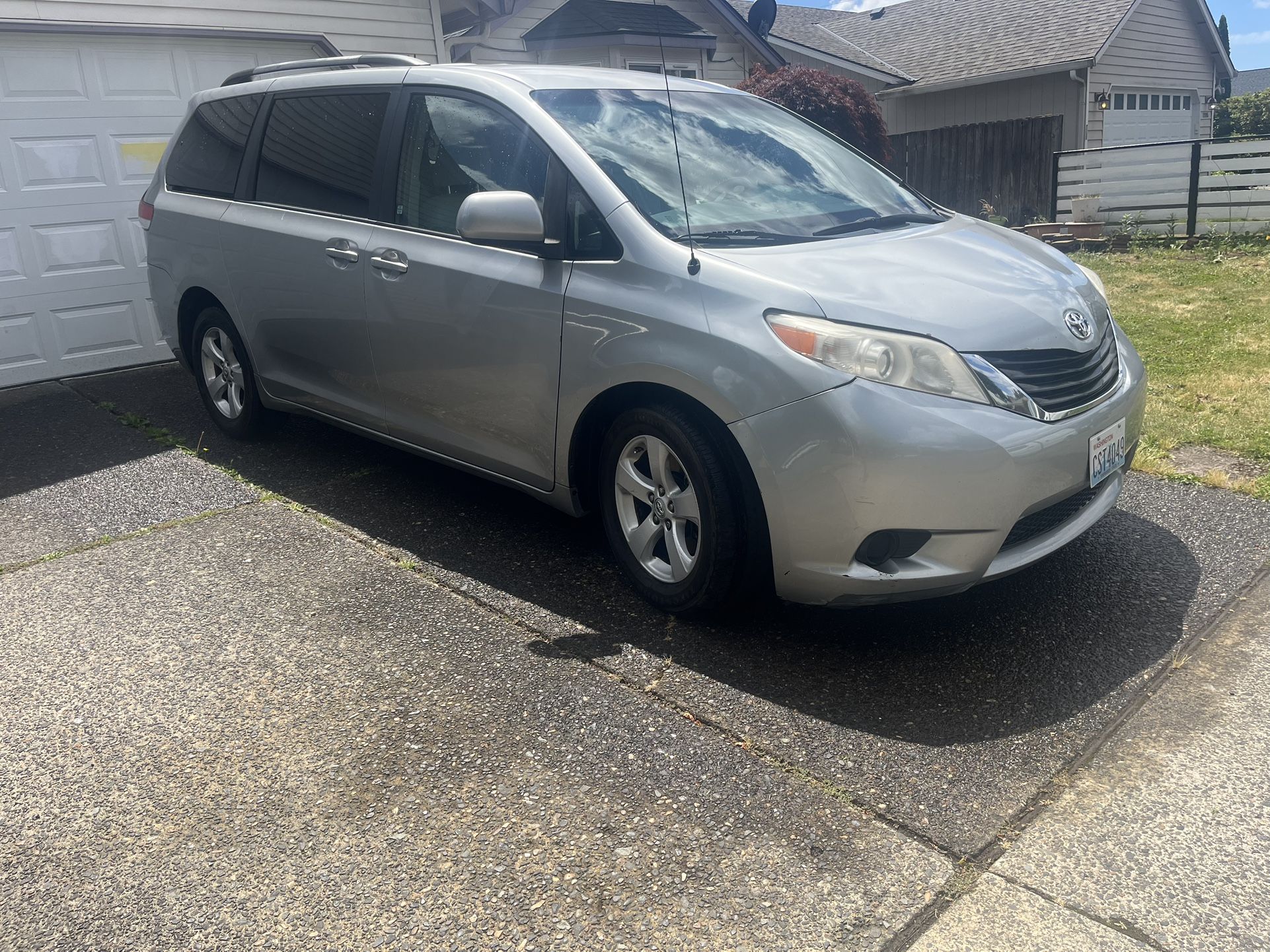2011 Toyota Sienna