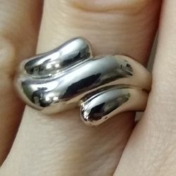 Size 5 1/2 Wave 🌊 Ring In Solid Sterling Silver!