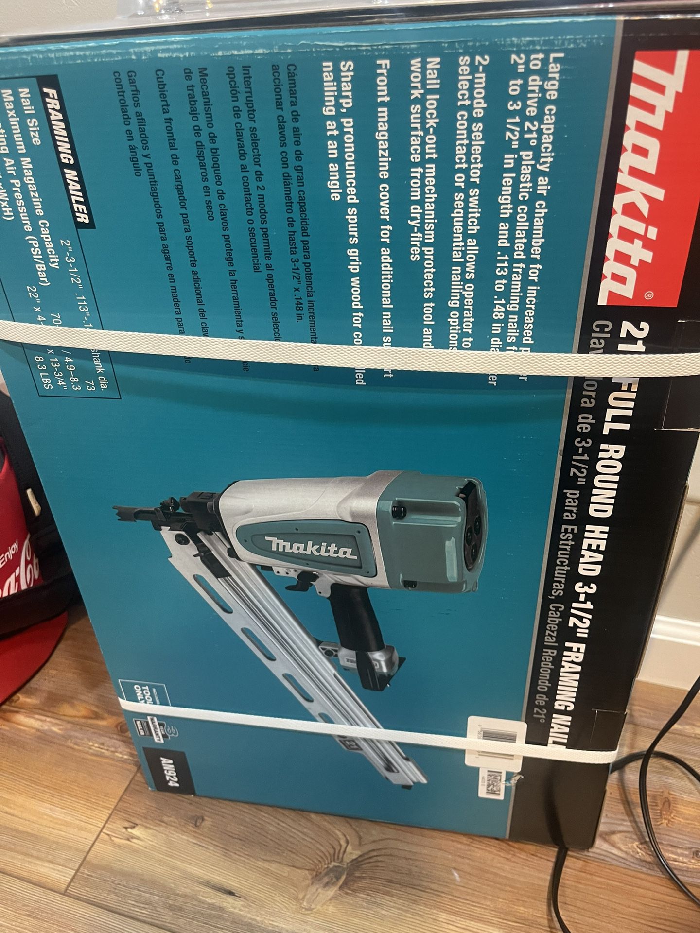 Makita 3-1/2 in. 21° Pneumatic Full Round Head Framing Nailer for Sale in  San Diego, CA OfferUp