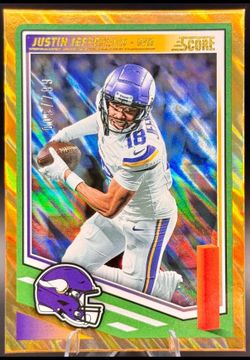 2025 Score Football - #230 Justin Jefferson Gold Wave /799 Minnesota Vikings WR