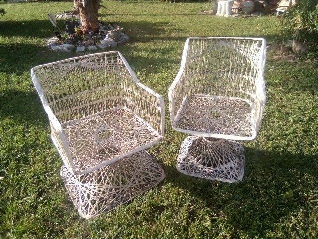 Chairs Two Great For Small Places Paid 200 Set Sac 75