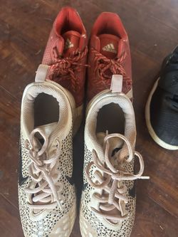 Boys baseball cleats