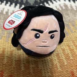 Kyle Ren Star Wars Fluff balls New With Tag Hallmark