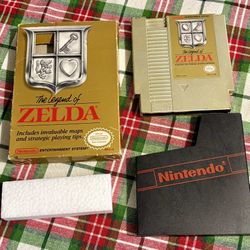 The Legend of Zelda - NES Nintendo Gold Cartridge w/ Box