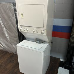 Electrolux Washer And Dryer 