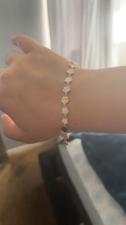 Gold Tory Burch bracelet
