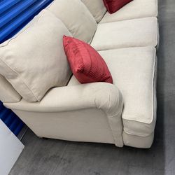Comfortable Sturdy Couch (free delivery)
