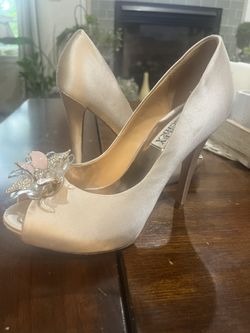 Women’s Shoes For Wedding Or Prom