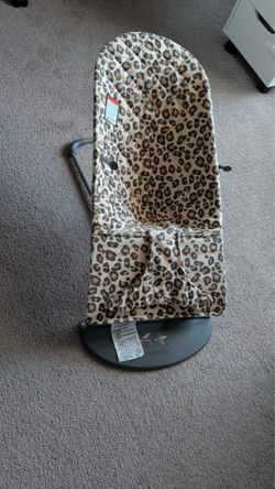Björn Baby bouncer Blusa with add on wooden toy